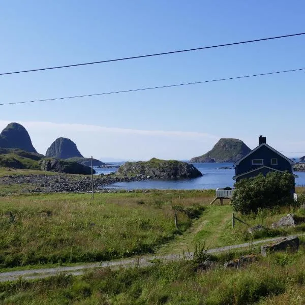 Koselig Hytte i Nykvåg, viešbutis mieste Nykvåg