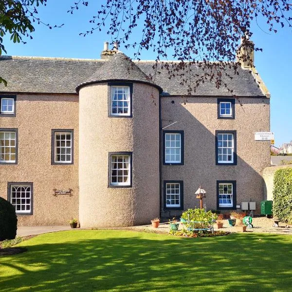 Lossiemouth House, hotel em Lossiemouth