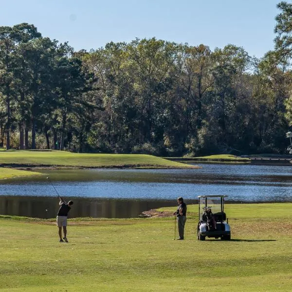 Dothan National Golf Club and Hotel, hotel in Cottonwood