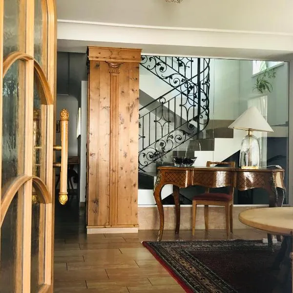 Haus Barbarahof, hotel v destinaci Altenmarkt im Pongau