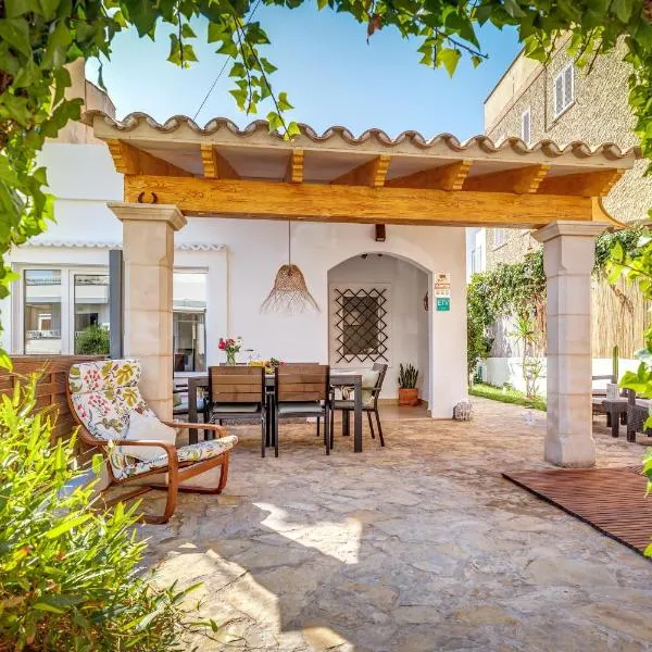 Casa Mediterranea, Hotel in Santa Margalida