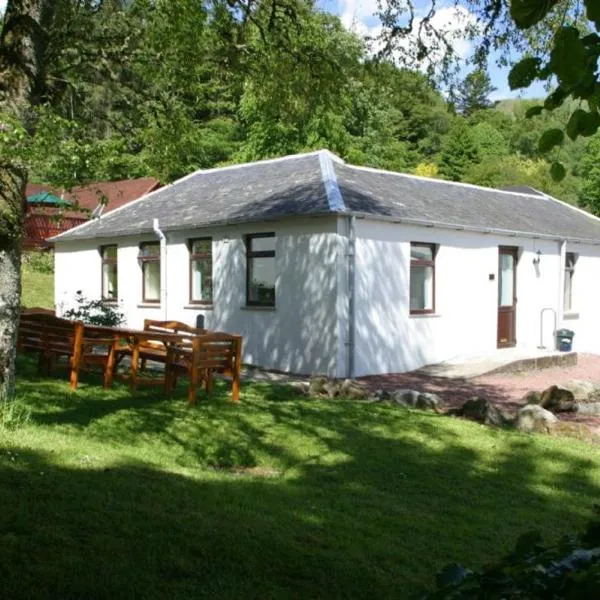Doonans Cottage, hotel en Maybole
