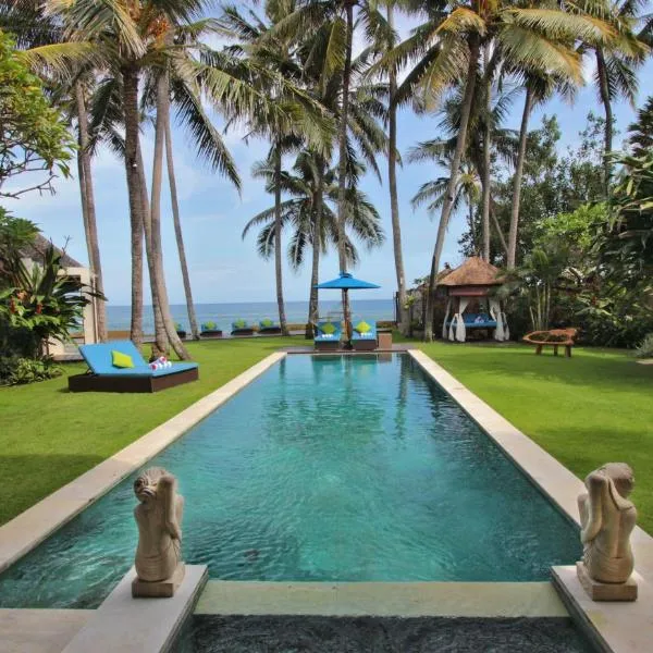 Villa Samudra Luxury Beachfront, hotel in Ketewel
