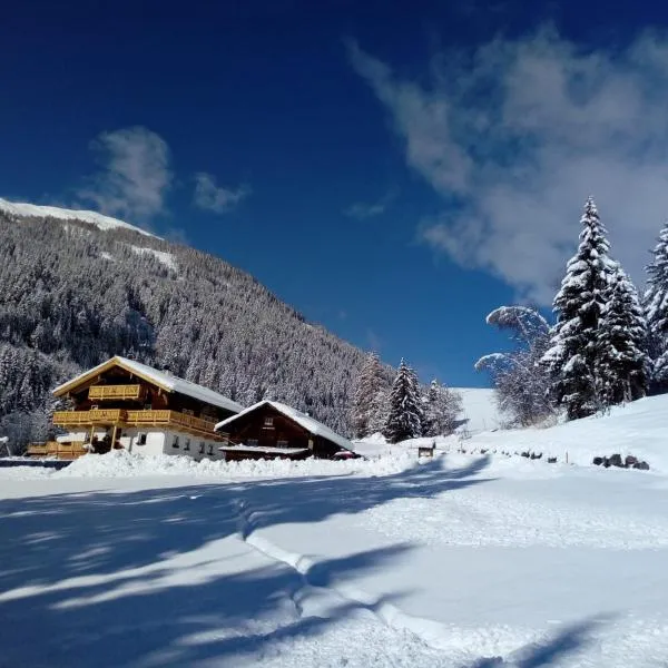 Bed & Breakfast Dolomiti Bey Haus Pinter, hotel Asslingben