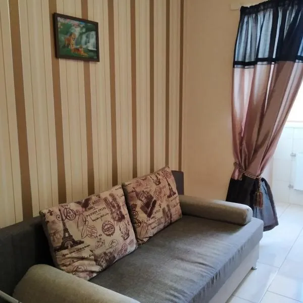 Алексеевские акварели.., hotel in Kharkiv