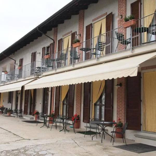 Agriturismo Le Viole: Barolo'da bir otel