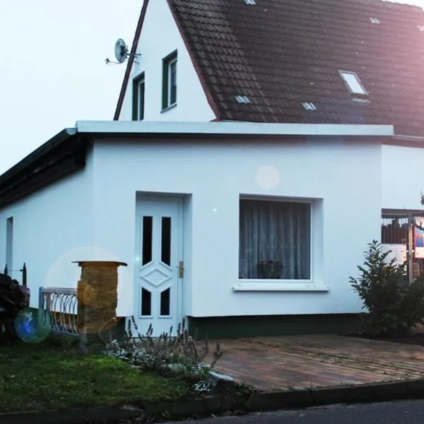 Bungalow auf der Insel Poel for 2 Personen, hotel in Insel Poel