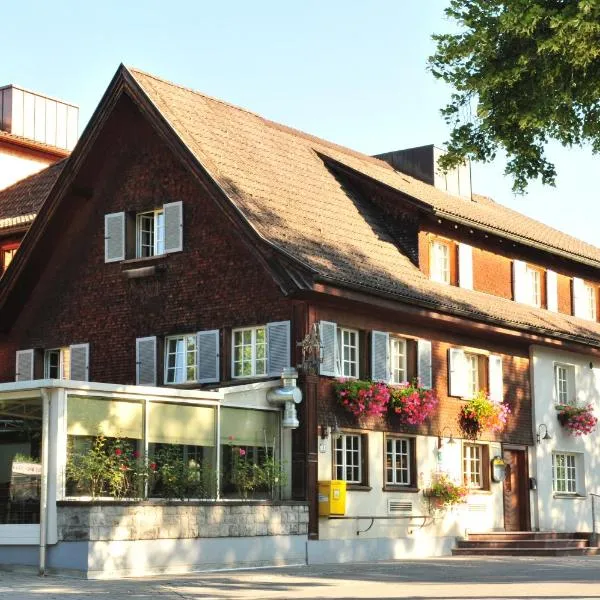 Hotel-Gasthof Löwen, hotel em Feldkirch