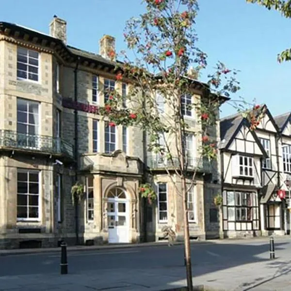 The Knighton Hotel, hotel en Presteigne