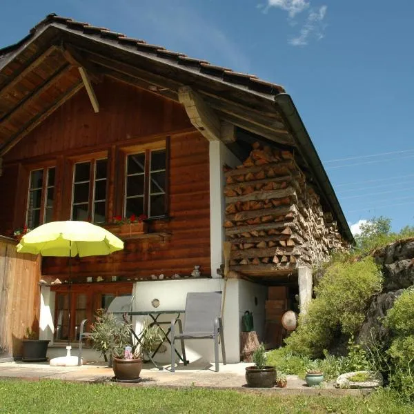 Scenic Holiday Home with Altels View, hotel v destinaci Kandergrund