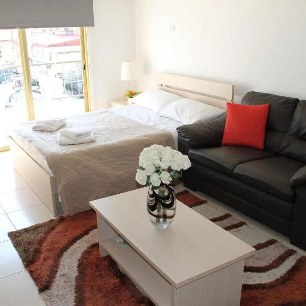 Tiffany City Apartments, hotel v destinaci Larnaka
