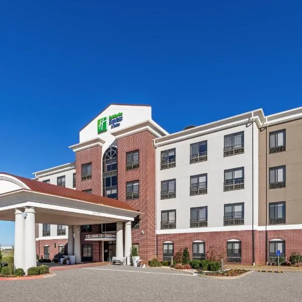 Viesnīca Holiday Inn Express and Suites Pryor, an IHG Hotel pilsētā Lusta