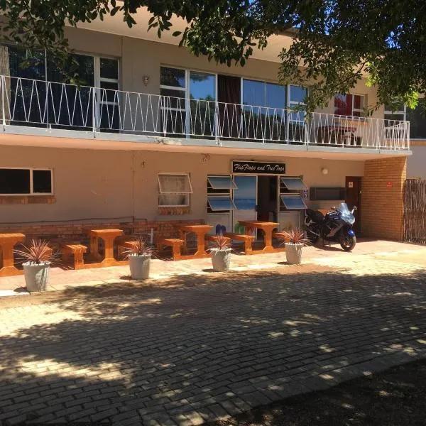 FlipFlops and TreeTops, hotel in Jeffreys Bay