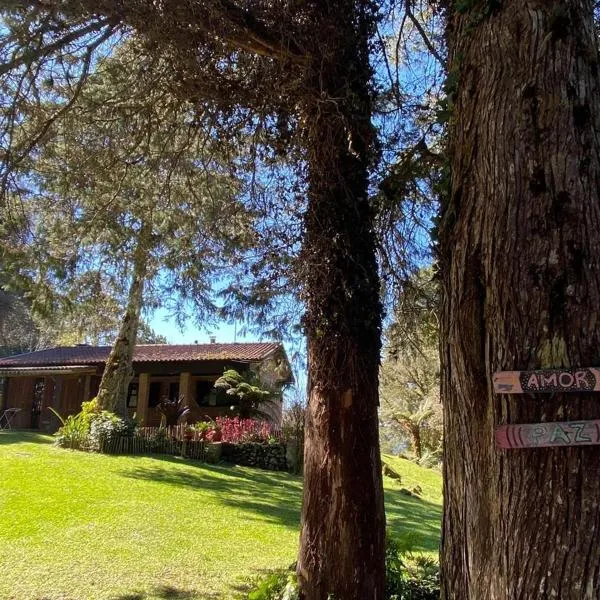 Chalé Sítio Olhos d'Água, hotel in Riozinho