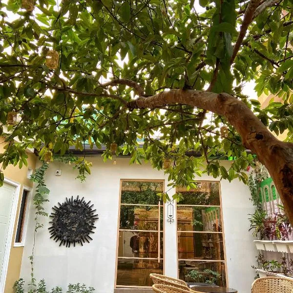 The Art Hotel by VIA VARANASI, Hotel in Varanasi