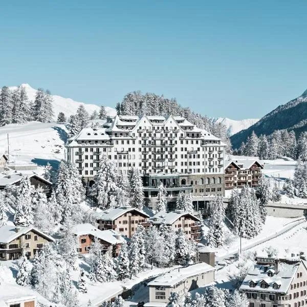 Carlton Hotel St Moritz - The Leading Hotels of the World, хотел в Сейнт Мориц