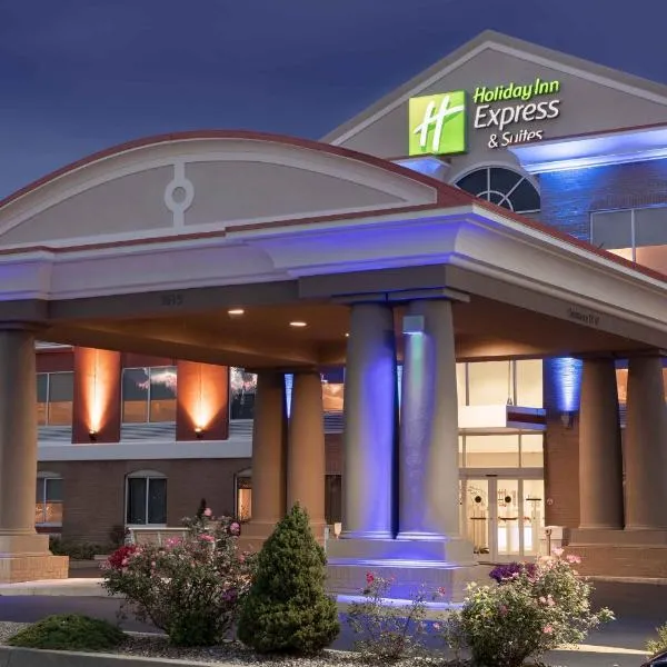 Holiday Inn Express Hotel & Suites Binghamton University-Vestal by IHG, hotel v destinaci Vestal