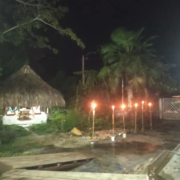 Los Versos de Zaira, hotel u gradu San Onofre