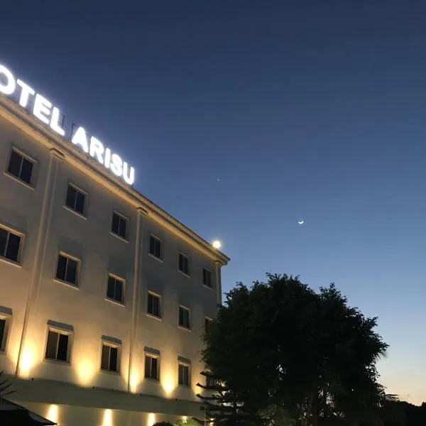Hotel Arisu, hotel v destinaci Serang