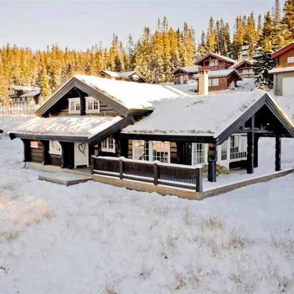 Fantastic cabin on Hafjell ski inout, hotel in Hafjell