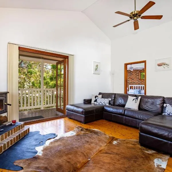 Eagles Point I Water Views I Pet Friendly, hotel v destinaci Callala Bay