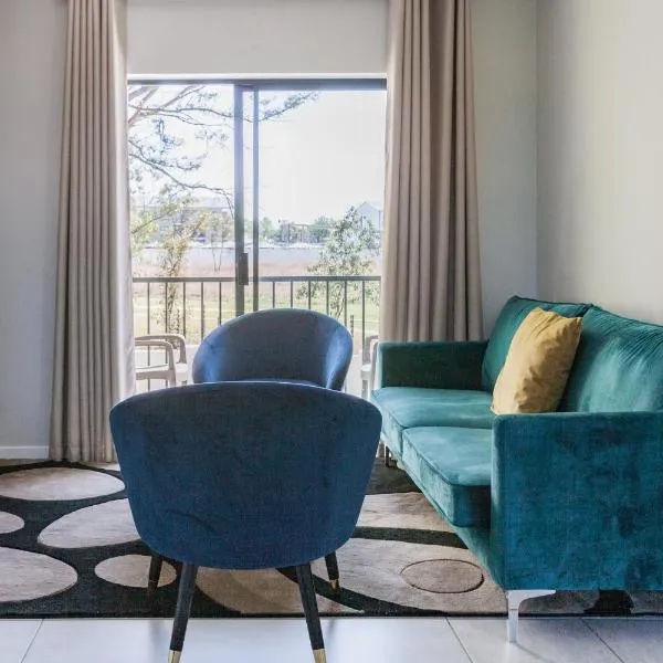 Alimama Spaces: The Manson's Green Park, hotel in Boksburg