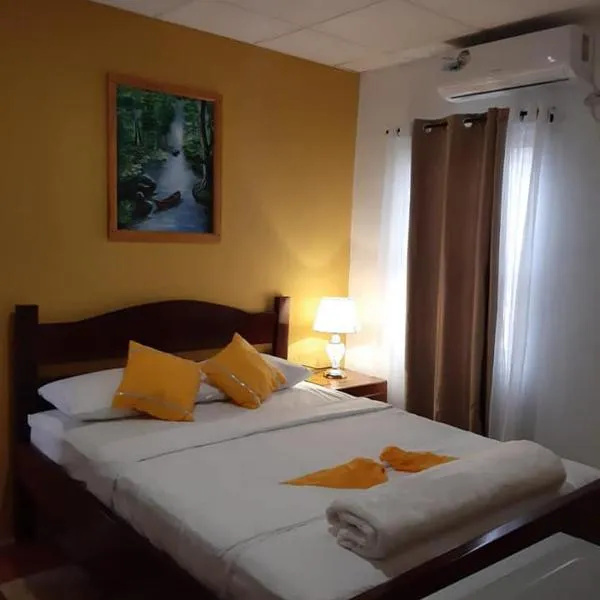 SAINT Charles Inn, Belize Central America, hotel i Punta Gorda