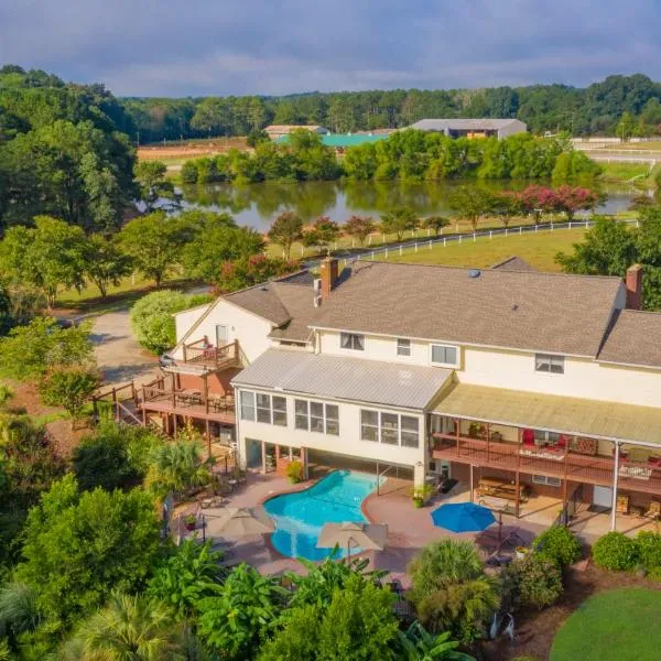 Southern Cross Guest Ranch, hotel in Madison