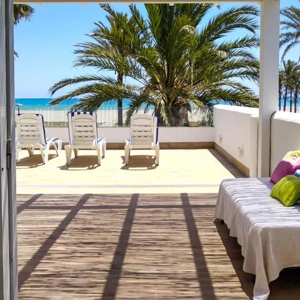 Holiday Home Los Frasquitos by Interhome: LʼÎle-Rousse şehrinde bir otel