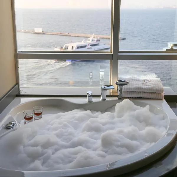 Pasaport Pier Hotel, hotel v destinaci Izmir
