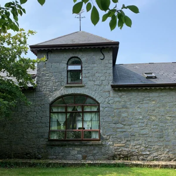 Cut Limestone Apartment Riverside Lodge, hotel in Carlow