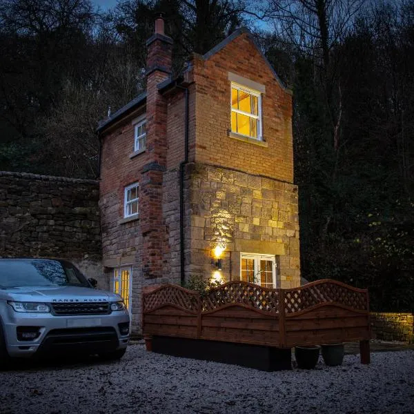 Robin Hood Tower, hotel v destinaci Crich