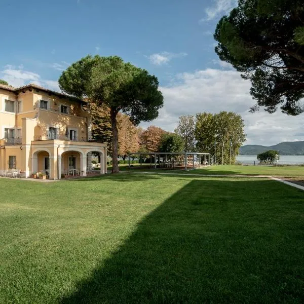 Isola Polvese Resort, hotell i Castiglione del Lago