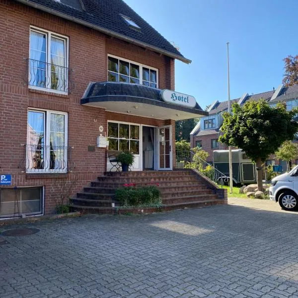 Waldhotel Twiehaus Garni, hotel v destinaci Lübeck
