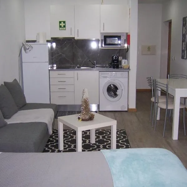 NC Apartamentos, hótel í Mós