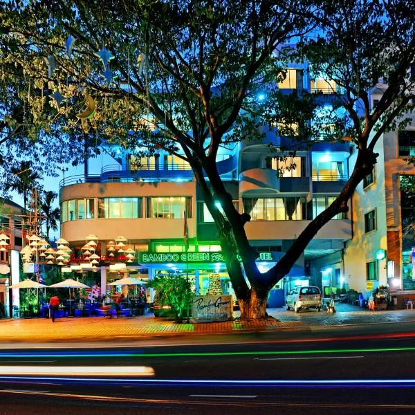 Bamboo Green Riverside Hotel, Hotel in Đà Nẵng
