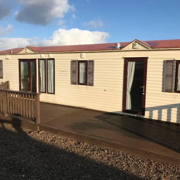 Farm stay property Pets and families welcome, hotel v destinaci Rossnowlagh