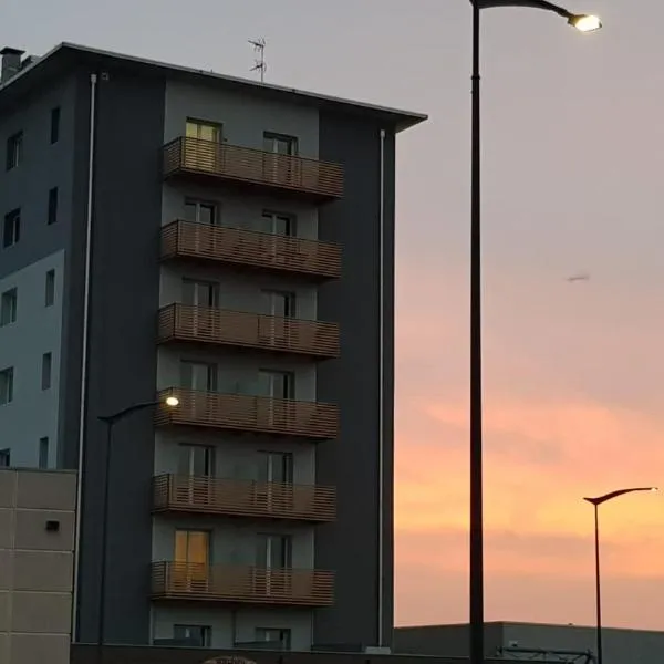 Condominio La Torre 2, hotel a Galliate