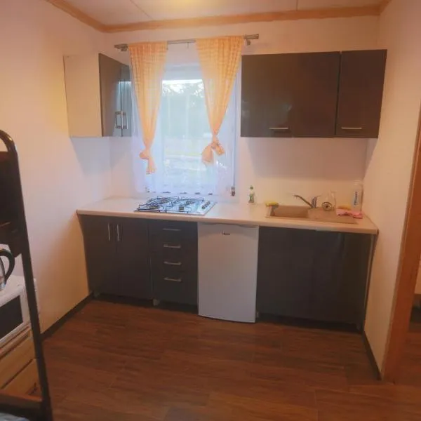 Schronisko młodzieżowe w Jabłonkach, hotel v destinaci Jabłonki