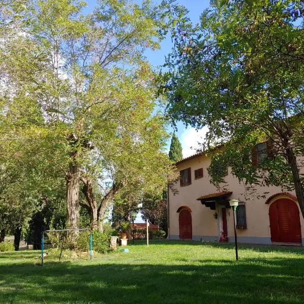 B & B CUORE TOSCANO, hotel v destinaci Collesalvetti
