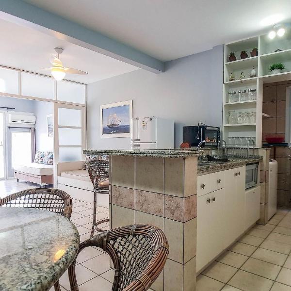 Apartamento para 6 pessoas frente piscina - HB37F
