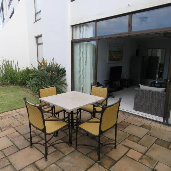 Breakers Resort 130 Umhlanga Beachfront, hotel v destinaci Durban
