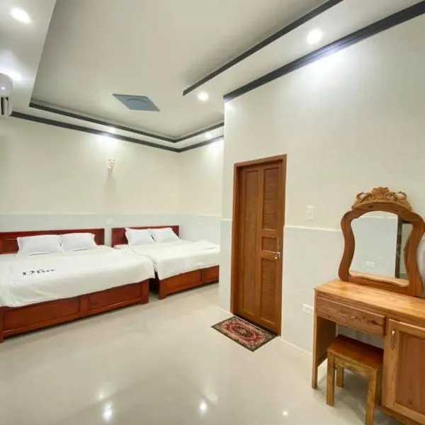Tùng Thủy Homestay - Dinh Thầy Thím Lagi, khách sạn ở La Gi