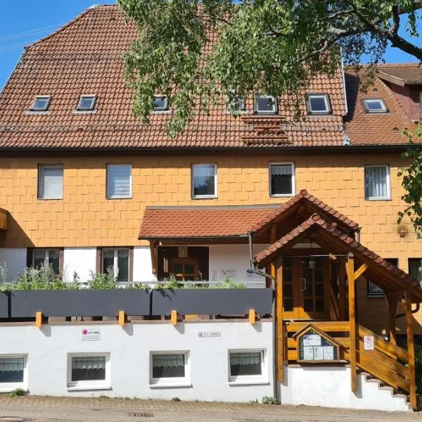 Waldhorn Dobel – hotel w mieście Dobel