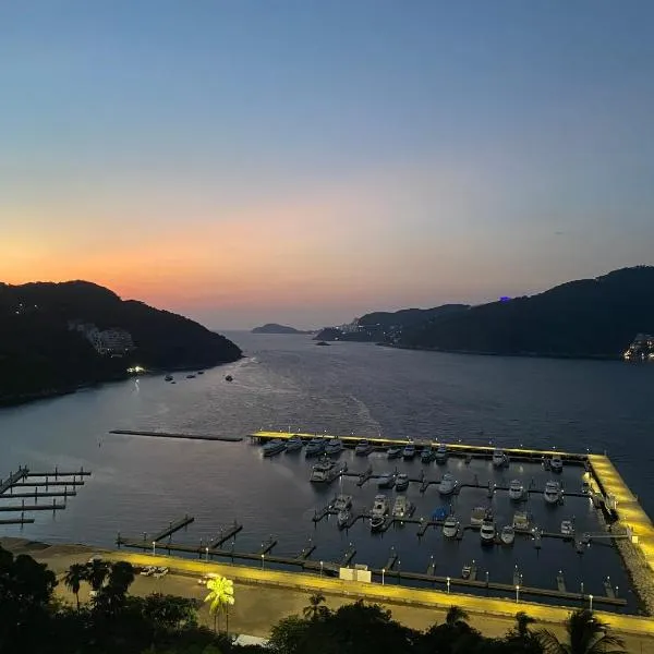 Departamento con Preciosa Vista al Mar en Acapulco Diamante, hotel in Acapulco
