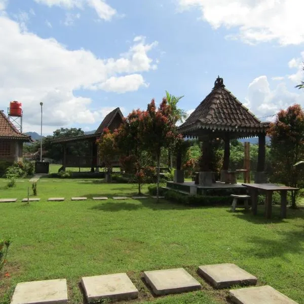 Balkondes Bumiharjo (Kampung Dolanan), hotel di Magelang