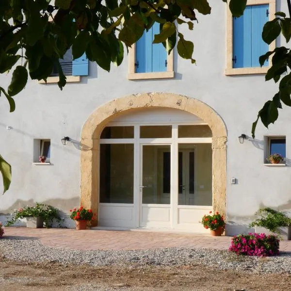 Agriturismo il Fontanile, hotel v destinaci Valeggio sul Mincio