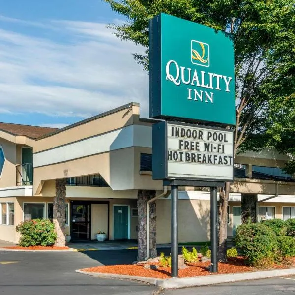 Quality Inn Klamath Falls - Crater Lake Gateway, מלון בTerminal City