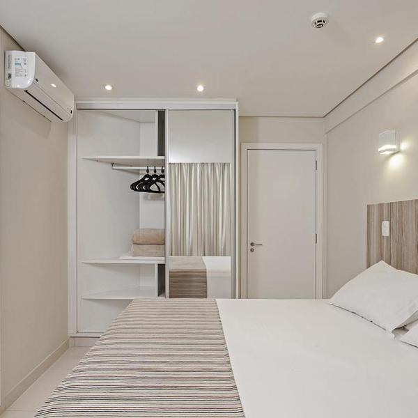 Apartamento no Hotel Slaviero Ingleses Acquamar - Foto 2