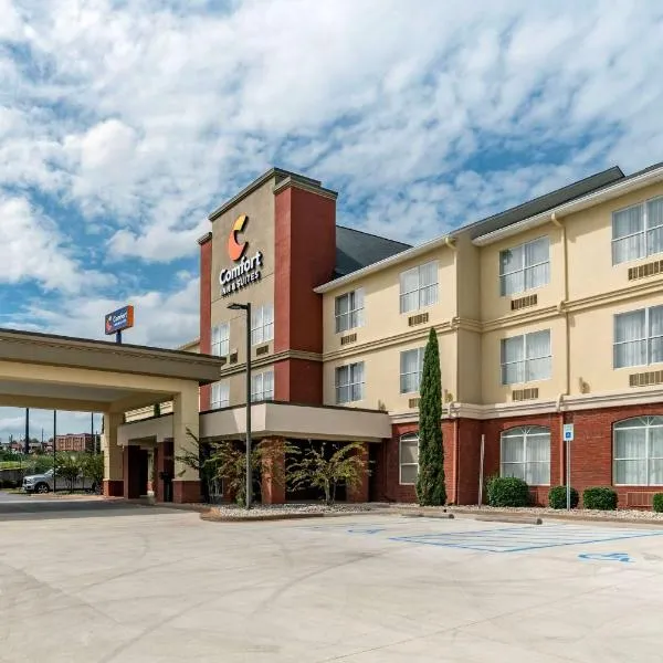 Comfort Inn & Suites Millbrook-Prattville, hotel v destinaci Millbrook